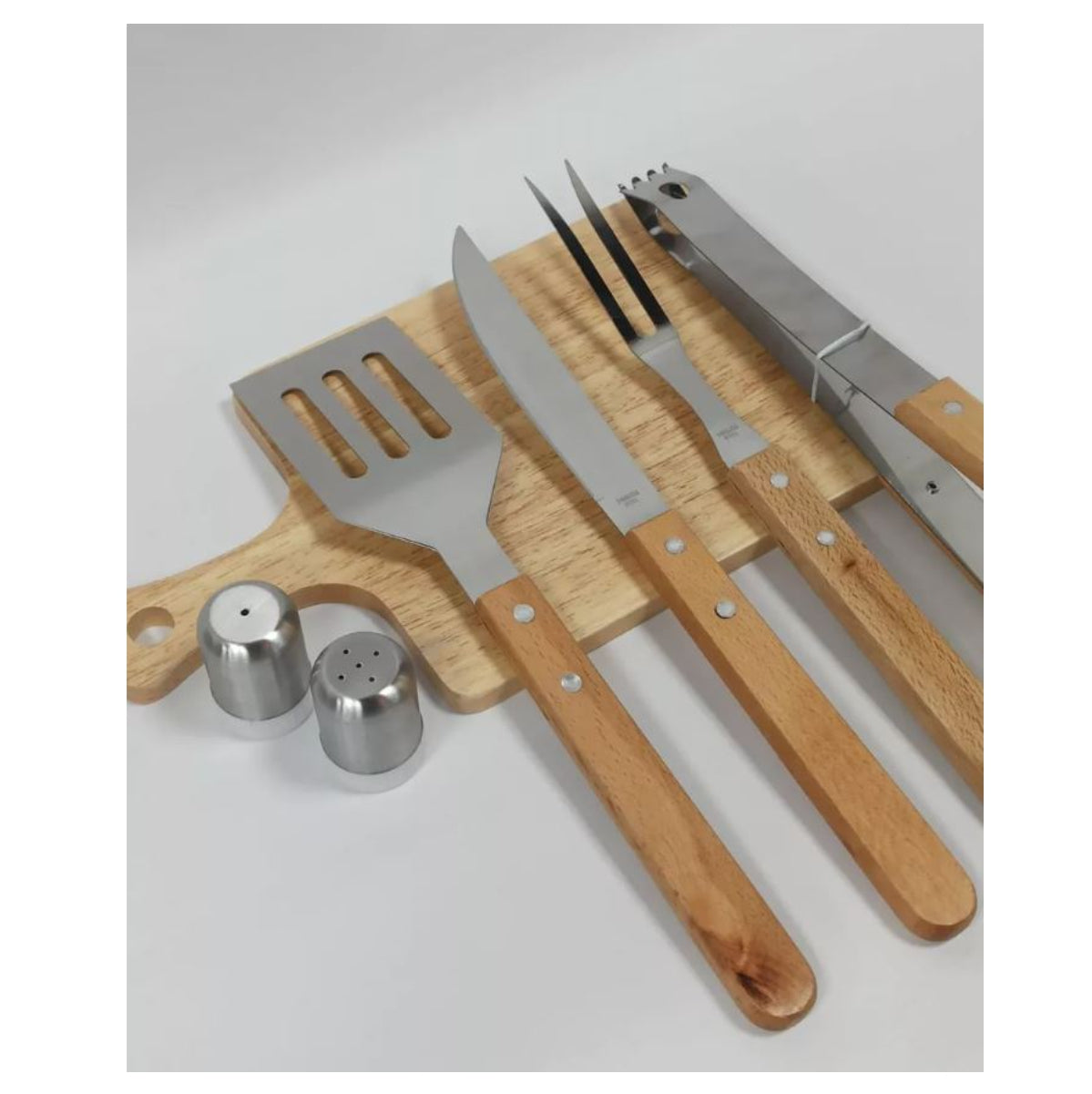 Kit Asado Parrilla BBQ con estuche 7pcs